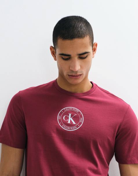 Calvin Klein Jeans crest centre graphic t-shirt in burgundy - view 1