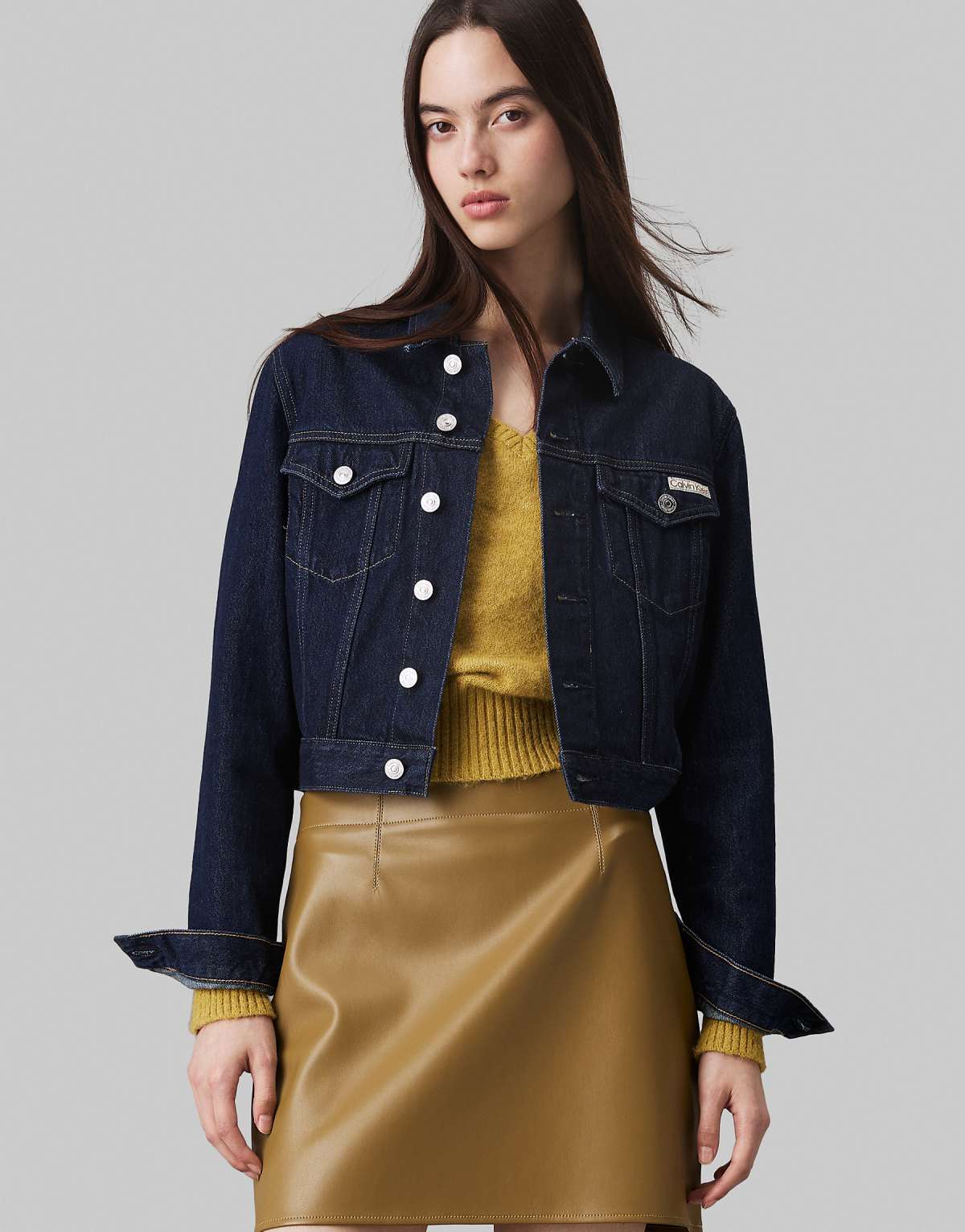Calvin Klein Jeans Cropped 90's denim jacket in denim rinse