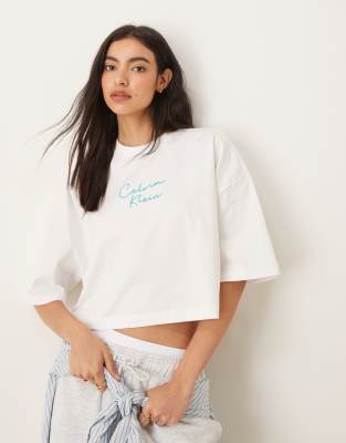 Calvin Klein Jeans Est.1978 Cropped Boxy Logo Vest Top In White