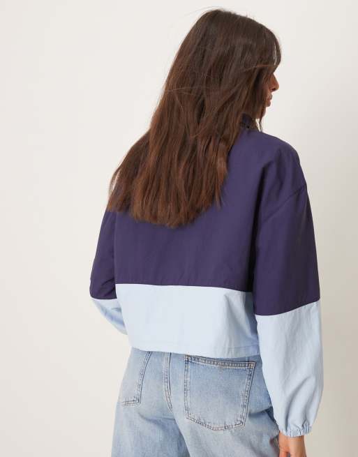Calvin Klein Jeans cropped colourblock windbreaker in navy, 4 of 4