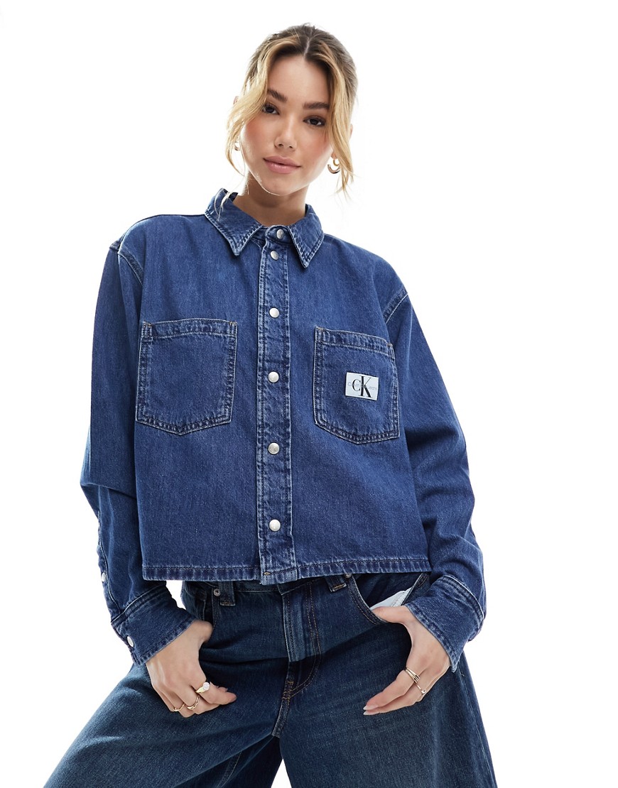 Calvin Klein Jeans Cropped Denim Dad Shirt in Denim Medium-Blue