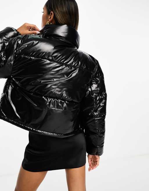 Calvin Klein Jeans cropped shiny puffer jacket in black