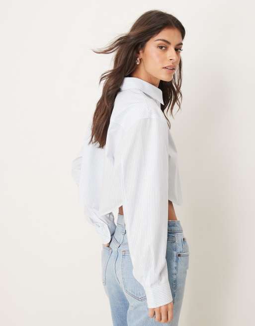 Calvin Klein Jeans - Cropped skjorte med vævet mærke og blå striber, 4 af 4
