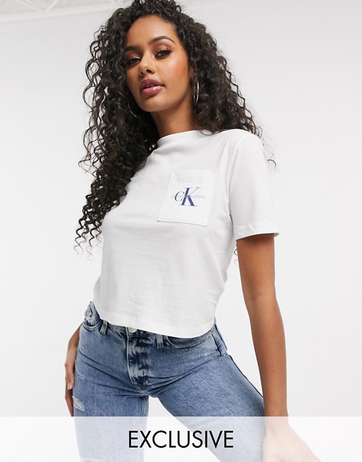 Calvin Klein Jeans cropped t-shirt-with pocket logo