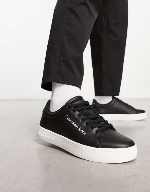 Calvin Klein Jeans – Cupsole-Sneaker zum Schnüren in Schwarz mit dicker Sohle, 3 von 4