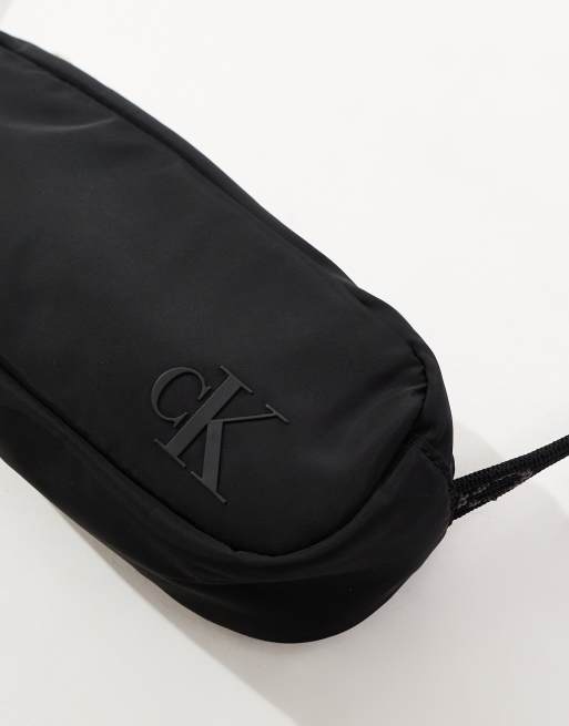 Calvin Klein Jeans – Czarna torebeczka na ramię, 2 z 4