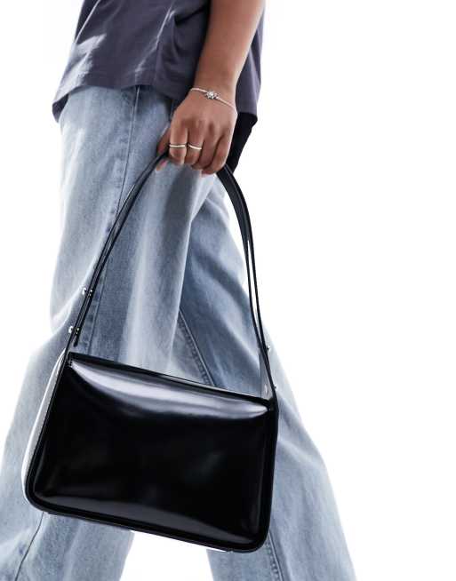 Calvin Klein Jeans – Czarna torebka na ramię z klapką