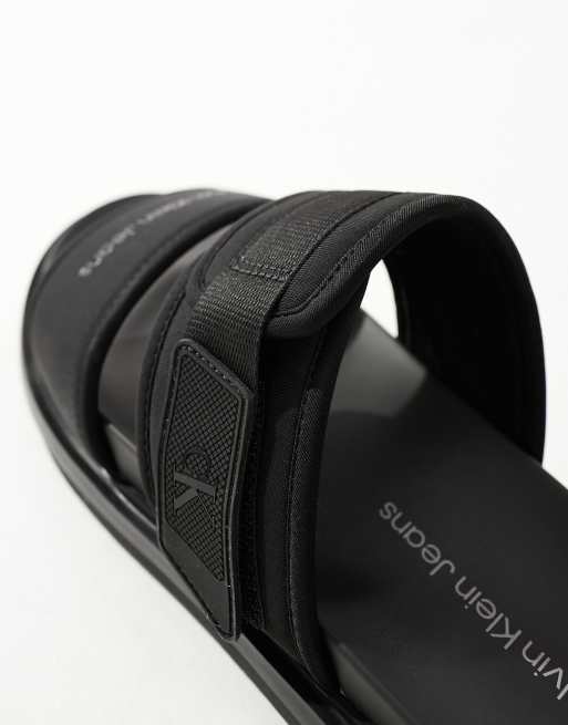 Calvin Klein Jeans – Czarne sandały z dwoma paskami, 2 z 4