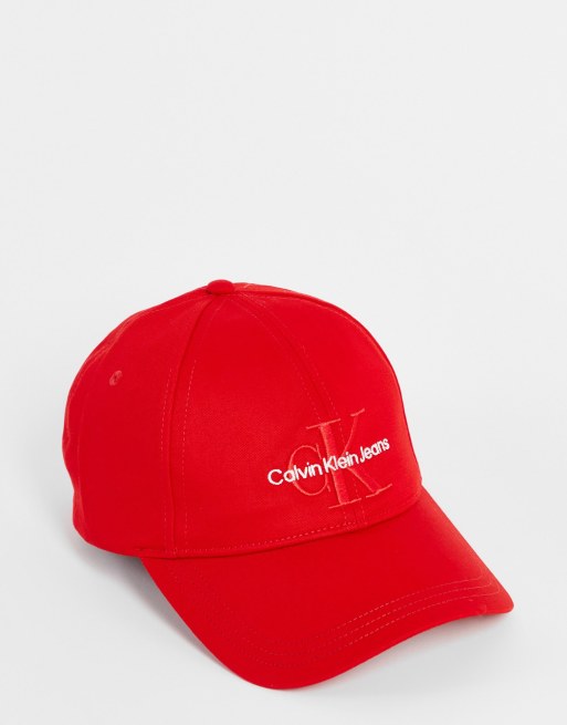 Calvin Klein Jeans – Czerwona czapka z daszkiem i monogramem 