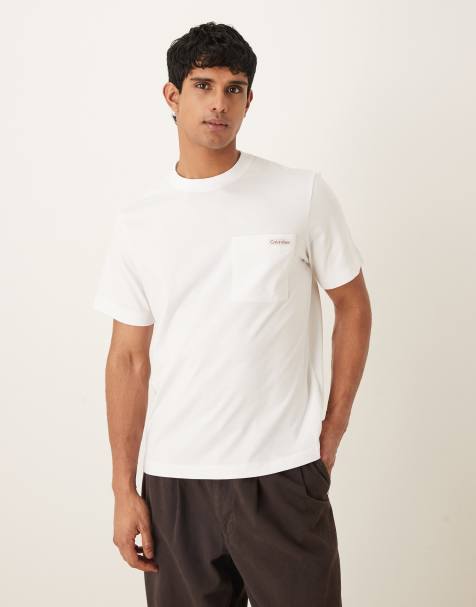 Calvin Klein Jeans easy t-shirt with pocket in white