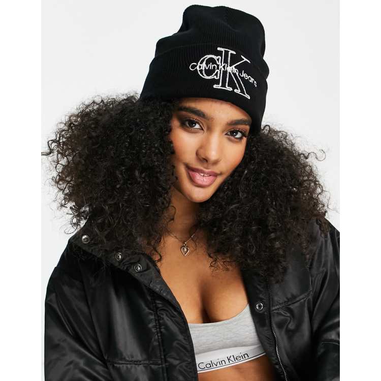 https://images.asos-media.com/products/calvin-klein-jeans-embroidered-beanie-in-black/201334971-1-ckblack?$n_750w$&wid=750&hei=750&fit=crop