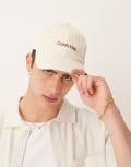 [Calvin Klein Jeans] Calvin Klein Jeans embroidered denim logo cap in cream One Size Bone White