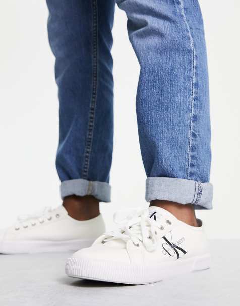Calvin Klein Jeans - Essential - Vulcanized - Sneakers i hvid - view 1