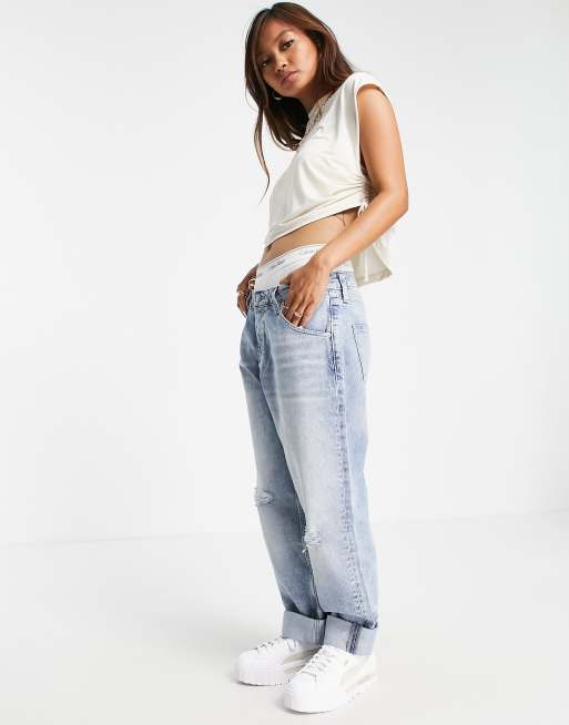 Calvin klein mom jeans top urban outfitters