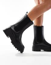 Tommy Jeans flatform chelsea sock boots in black | ASOS