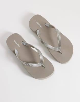  Jeans flatform metallic flip flop sandal in cream