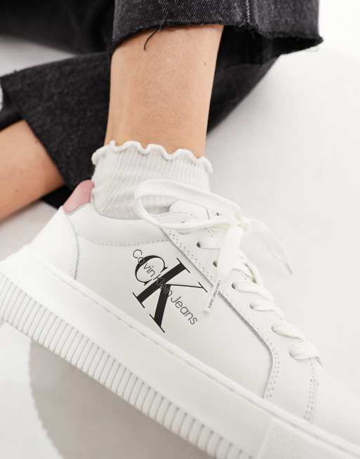 Calvin Klein Jeans – Flerfärgade sneakers i läder med grov sula