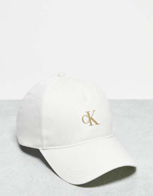Calvin Klein Jeans – Geformte Kappe in Weiß