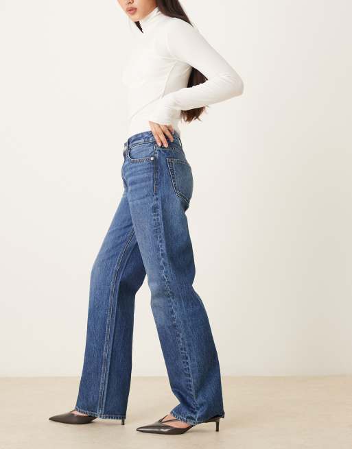 Calvin Klein Jeans – Gerade geschnittene 90er-Jeans in verwaschenem Mittelblau, 2 von 5