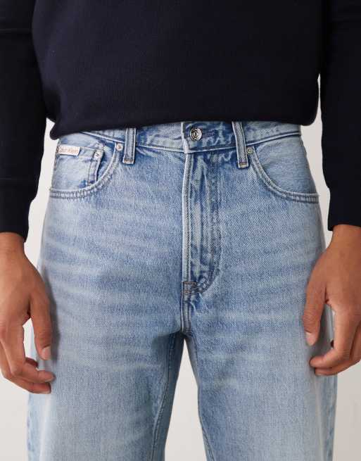 Calvin Klein Jeans – Gerade geschnittene Jeans im Stil der 90er in hellblauer Waschung, 5 von 5