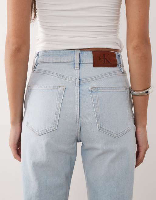 Calvin Klein Jeans – Gerade geschnittene Jeans mit hohem Bund in hellblauer Waschung, 5 von 5