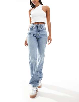 Calvin Klein Jeans - Gerade geschnittene Jeans mit hohem Bund in mittlerer Waschung-Blau