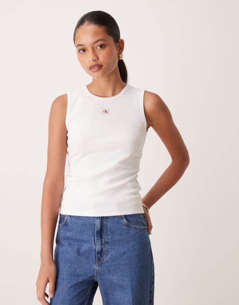 Calvin Klein Jeans - Geribbelde tanktop met geweven label en uitsnijding aan de achterkant in wit - view 1