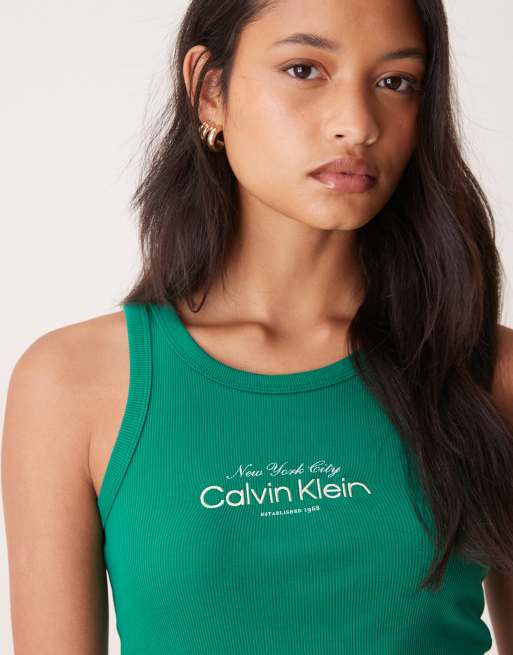 Calvin Klein Jeans - Geribbelde tanktop met grafisch logo in groen, 4 van 4