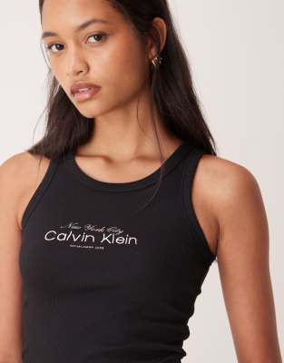 Calvin Klein Jeans - Geripptes Tanktop in Schwarz mit Logoprint