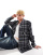 Thumbnail 1 van 4