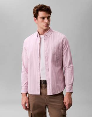 Calvin Klein Jeans - Gestreiftes Oxford-Hemd in Hellrosa mit Oversize-Passform