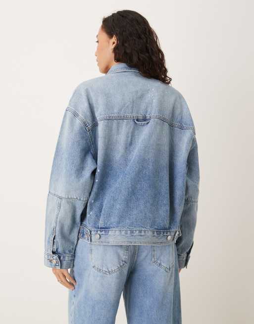 Calvin Klein Jeans - Giacca di jeans lavaggio blu chiaro con stampa a schizzi, 3 di 4