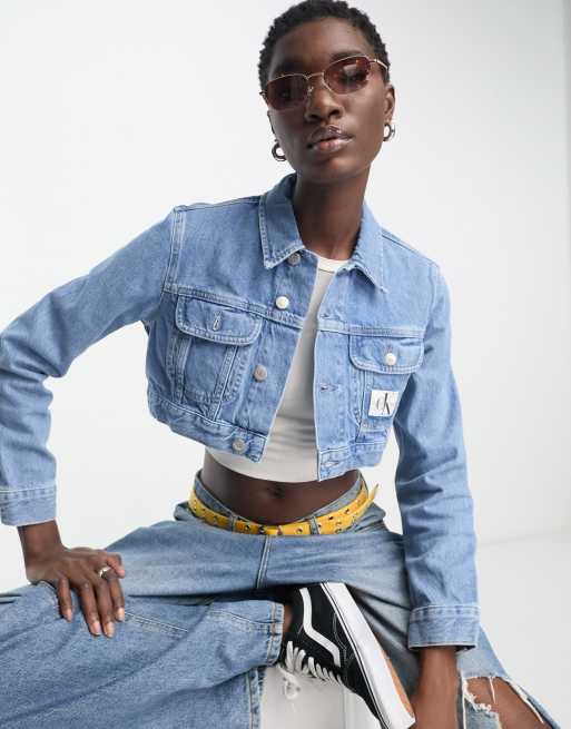 Calvin Klein Jeans - Giacca di jeans super corta anni '90 lavaggio medio in coordinato