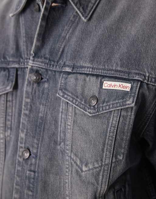 Calvin Klein Jeans - Giacca di jeans trucker lavaggio blu scuro in coordinato, 4 di 5