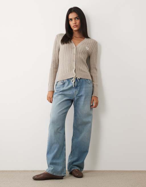 Calvin Klein Jeans - Gilet côtelé à col V et étiquette tissée - Grège, 3 de 4