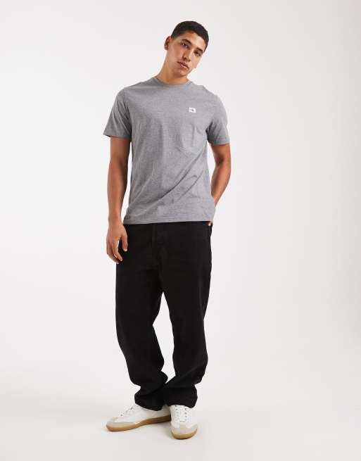 Calvin Klein Jeans – Grå t-shirt med etikett med logga , 2 av 5