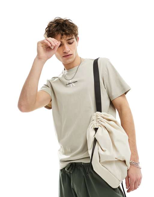 Calvin Klein Jeans – Gråbrun t-shirt med monogramlogga