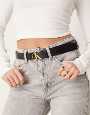 Calvin Klein Jeans - Gürtel in Schwarz mit Logo-Schnalle