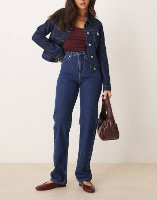high rise straight jeans in dark wash-Blue