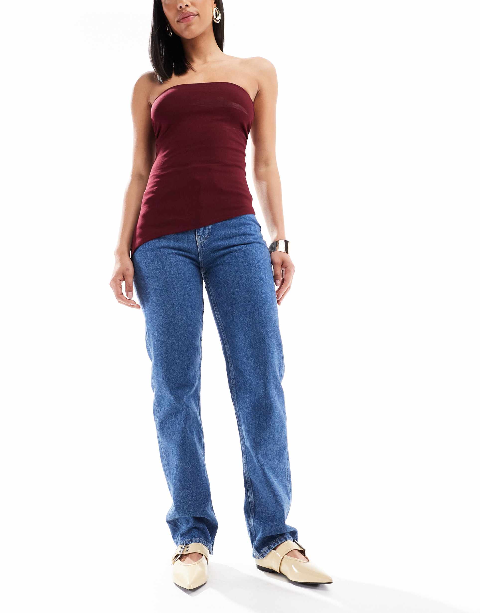 calvin klein jeans high rise straight jeans in mid blue wash