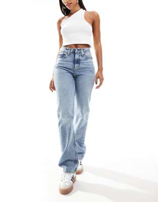 Calvin Klein Jeans Calvin Klein Jeans high rise straight leg jeans in mid wash-Blue