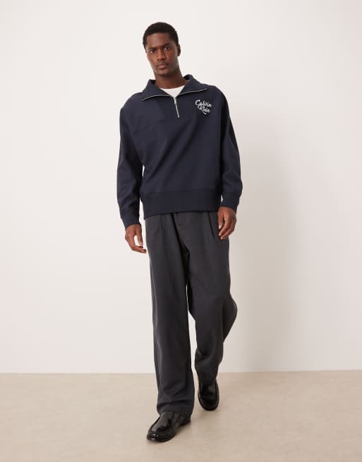 Calvin Klein Jeans – Hochgeschlossenes Sweatshirt in Marineblau mit Logos und kurzem Reißverschluss, 2 von 5