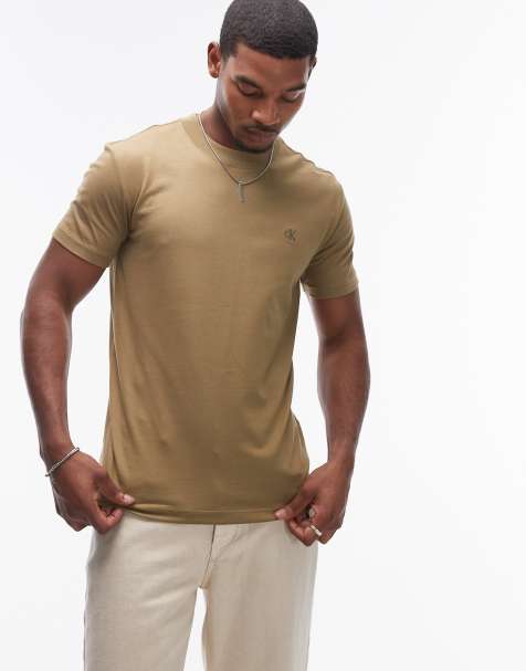 Calvin Klein Jeans – Hochwertiges, schweres T-Shirt in Olivgrün - view 1