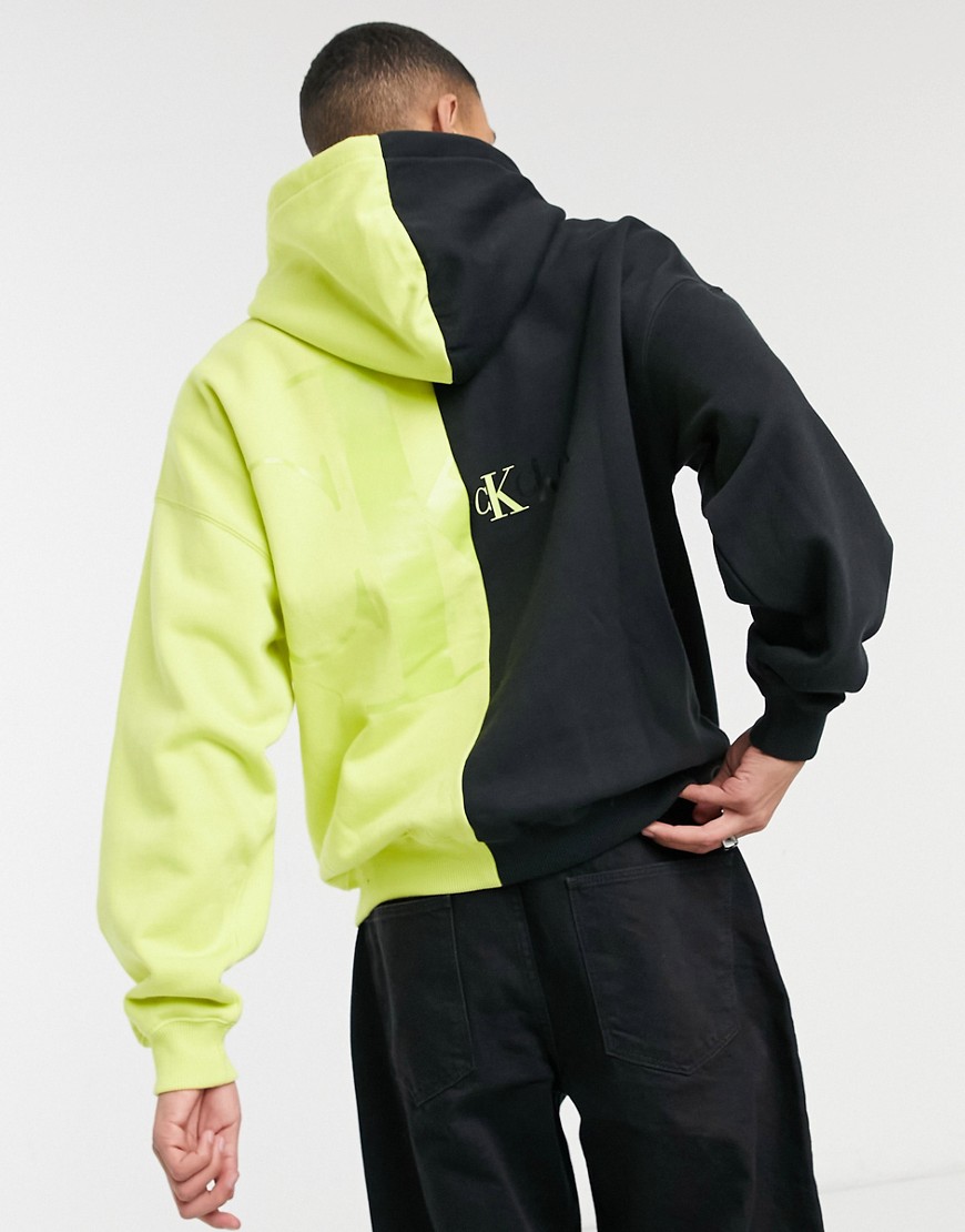 Calvin Klein Jeans - Hoodie met kleurvlakken en groot logo in groen/zwart