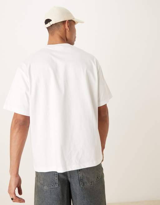 Calvin Klein Jeans - Hvid t-shirt med logo på brystet, 3 af 4