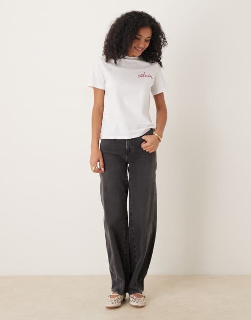 Calvin Klein Jeans - Hvid t-shirt med syet brystlogo, 4 af 4
