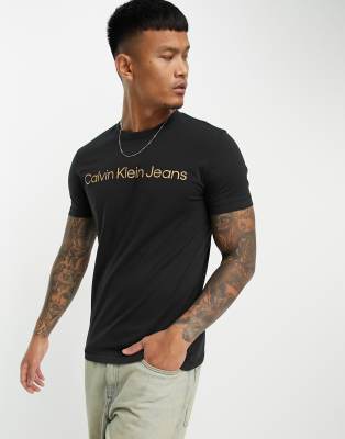 Calvin Klein Jeans – Schmal geschnittenes T-Shirt in Dunkelgrün