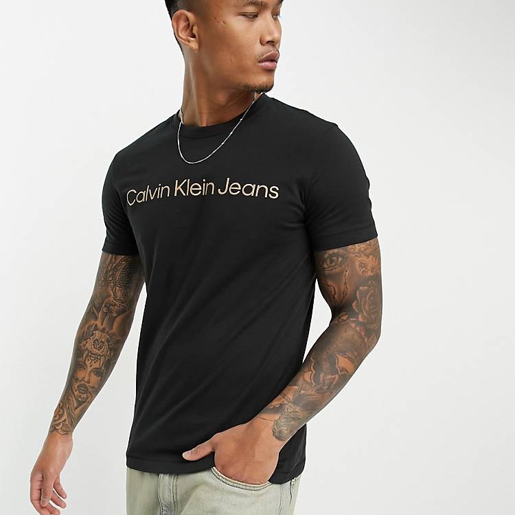 Calvin Klein Jeans – Institutional – Schmal geschnittenes T-Shirt in  Schwarz mit Logo | ASOS