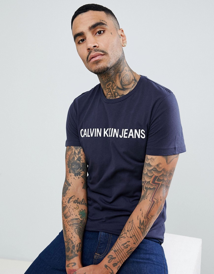 Calvin Klein Jeans - Institutional - Slim-fit t-shirt met logo in marineblauw-Wit