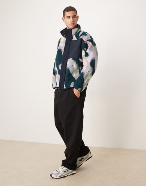 Calvin Klein Jeans – Jacke aus Polarfleece in Marineblau und Flieder mit abstraktem Muster, 2 von 5